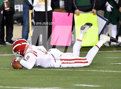 Thumbnail 1 in Mater Dei vs. De La Salle (CIF State Open Division Final) photogallery.