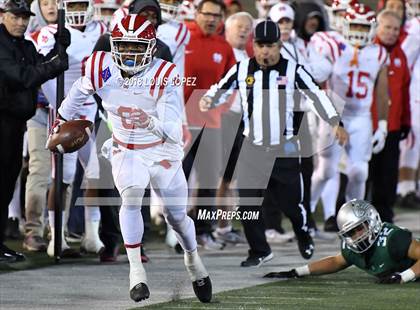 Thumbnail 3 in Mater Dei vs. De La Salle (CIF State Open Division Final) photogallery.