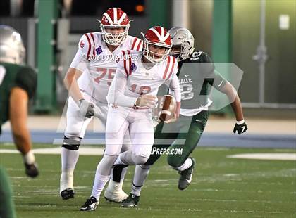 Thumbnail 1 in Mater Dei vs. De La Salle (CIF State Open Division Final) photogallery.