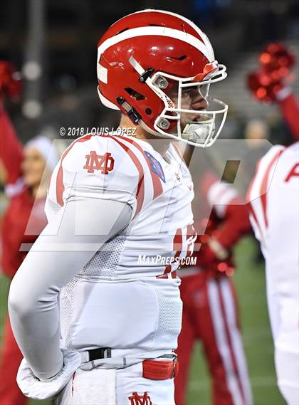 Thumbnail 1 in Mater Dei vs. De La Salle (CIF State Open Division Final) photogallery.