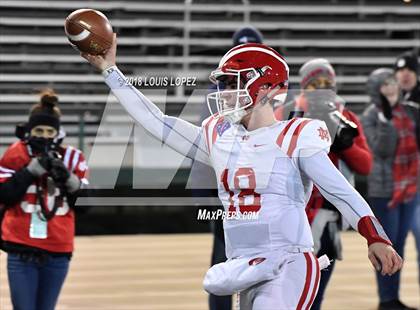 Thumbnail 1 in Mater Dei vs. De La Salle (CIF State Open Division Final) photogallery.