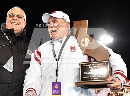 Thumbnail 3 in Mater Dei vs. De La Salle (CIF State Open Division Final) photogallery.