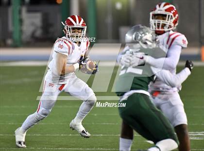 Thumbnail 1 in Mater Dei vs. De La Salle (CIF State Open Division Final) photogallery.