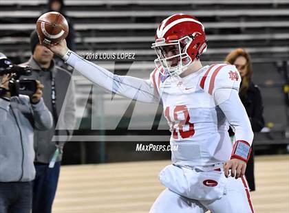Thumbnail 3 in Mater Dei vs. De La Salle (CIF State Open Division Final) photogallery.