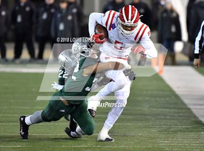 Thumbnail 3 in Mater Dei vs. De La Salle (CIF State Open Division Final) photogallery.