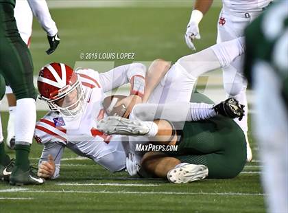 Thumbnail 2 in Mater Dei vs. De La Salle (CIF State Open Division Final) photogallery.