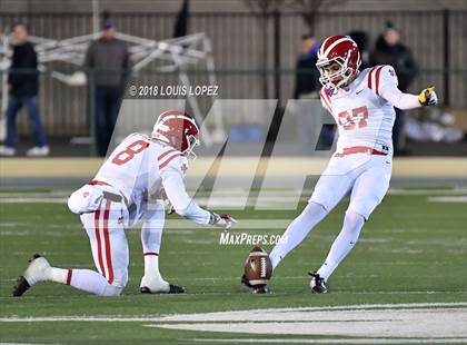 Thumbnail 1 in Mater Dei vs. De La Salle (CIF State Open Division Final) photogallery.