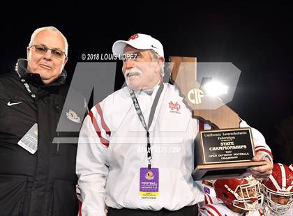 Thumbnail 1 in Mater Dei vs. De La Salle (CIF State Open Division Final) photogallery.