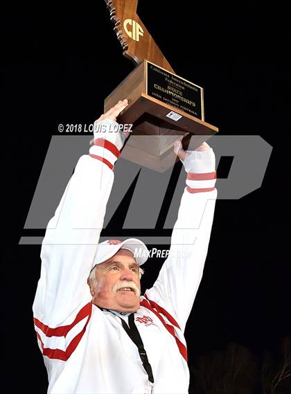 Thumbnail 3 in Mater Dei vs. De La Salle (CIF State Open Division Final) photogallery.