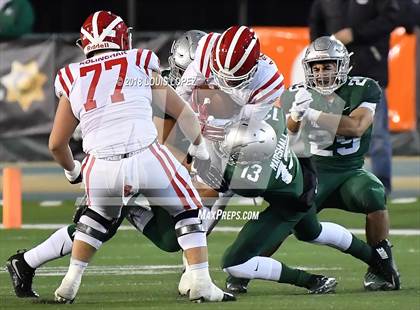 Thumbnail 1 in Mater Dei vs. De La Salle (CIF State Open Division Final) photogallery.
