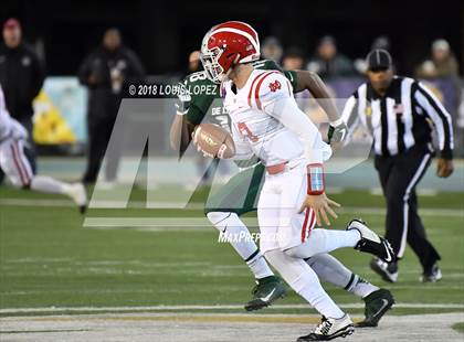 Thumbnail 2 in Mater Dei vs. De La Salle (CIF State Open Division Final) photogallery.