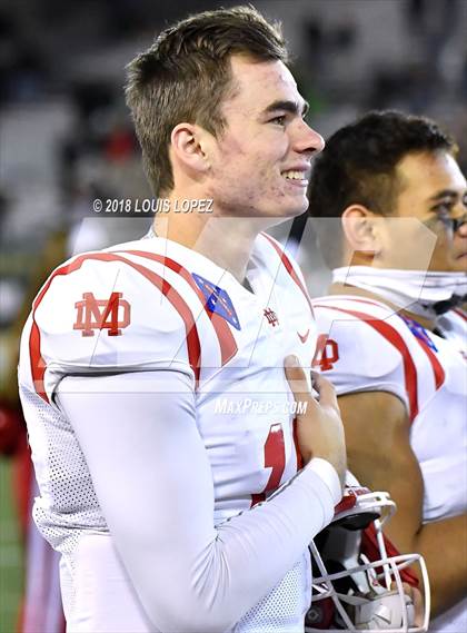 Thumbnail 1 in Mater Dei vs. De La Salle (CIF State Open Division Final) photogallery.