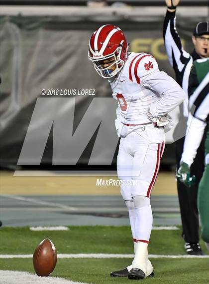 Thumbnail 1 in Mater Dei vs. De La Salle (CIF State Open Division Final) photogallery.