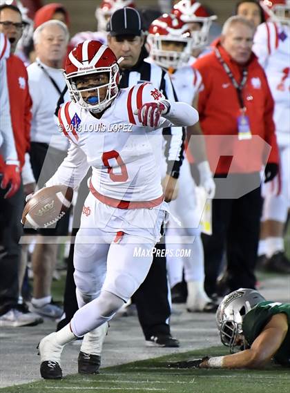 Thumbnail 1 in Mater Dei vs. De La Salle (CIF State Open Division Final) photogallery.