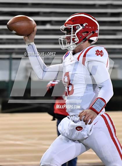 Thumbnail 2 in Mater Dei vs. De La Salle (CIF State Open Division Final) photogallery.