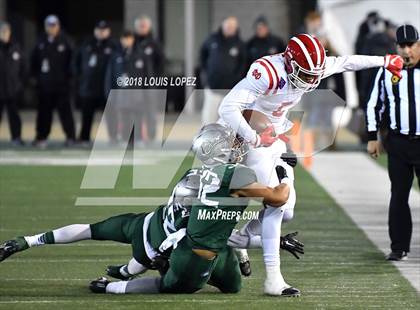 Thumbnail 2 in Mater Dei vs. De La Salle (CIF State Open Division Final) photogallery.