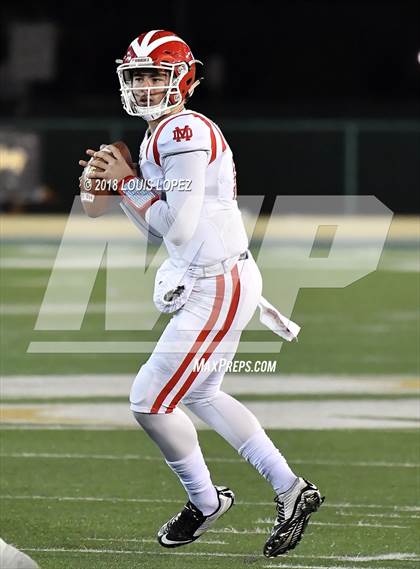 Thumbnail 3 in Mater Dei vs. De La Salle (CIF State Open Division Final) photogallery.