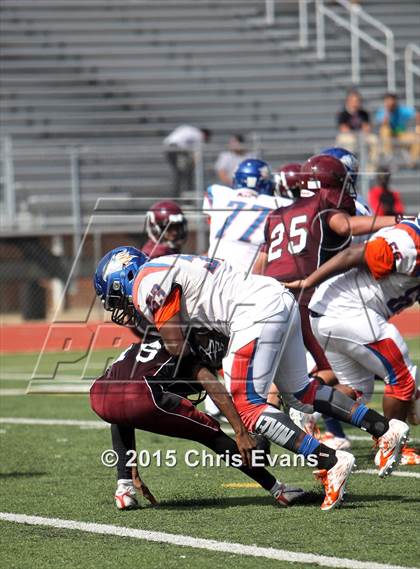 Thumbnail 3 in KIPP Collegiate vs. Kingsbury photogallery.