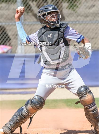 Thumbnail 2 in San Carlos vs Window Rock (Epic Tournament) photogallery.