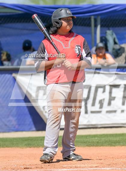 Thumbnail 3 in San Carlos vs Window Rock (Epic Tournament) photogallery.