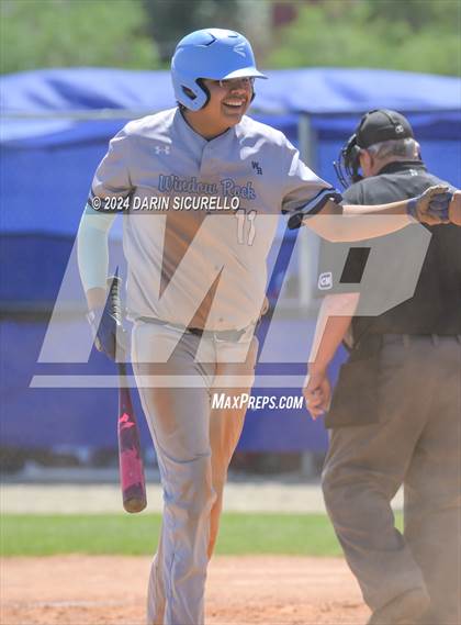 Thumbnail 2 in San Carlos vs Window Rock (Epic Tournament) photogallery.