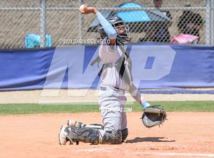 Thumbnail 1 in San Carlos vs Window Rock (Epic Tournament) photogallery.