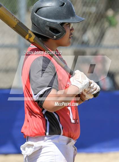 Thumbnail 1 in San Carlos vs Window Rock (Epic Tournament) photogallery.