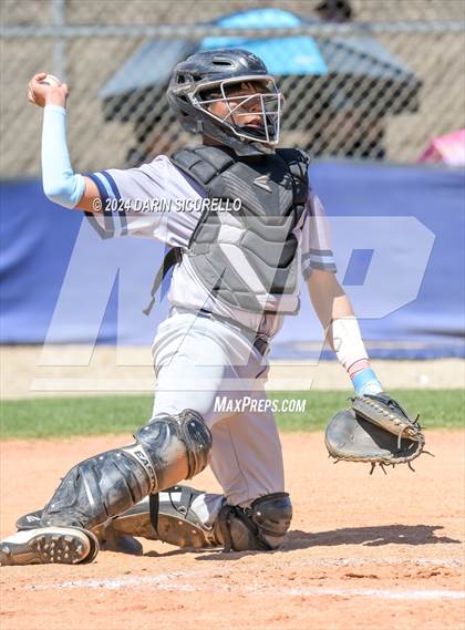 Thumbnail 3 in San Carlos vs Window Rock (Epic Tournament) photogallery.