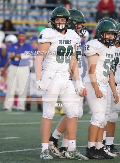 Thumbnail 1 in Poway @ Grossmont photogallery.