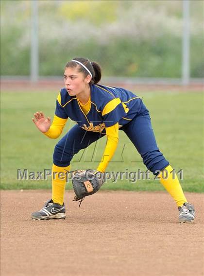 Thumbnail 1 in River City vs. Center (River City Tournament) photogallery.