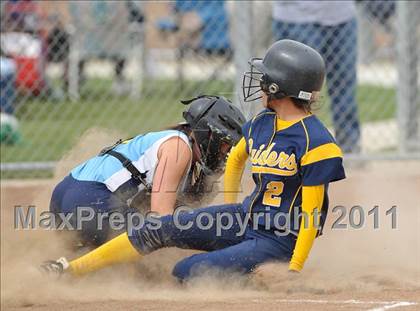 Thumbnail 2 in River City vs. Center (River City Tournament) photogallery.