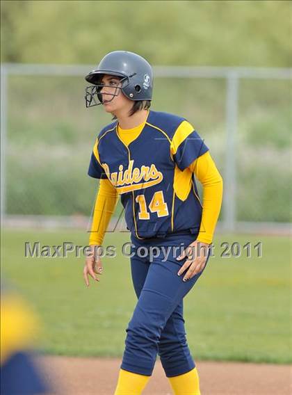 Thumbnail 2 in River City vs. Center (River City Tournament) photogallery.