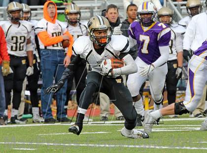Thumbnail 1 in Westfield vs. Lake Braddock (VHSL 6A North Semifinal) photogallery.