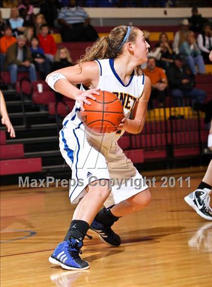 Thumbnail 3 in Petrolia vs. Dodd City (Fantasy of Lights) photogallery.
