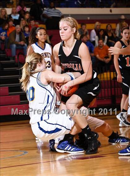 Thumbnail 2 in Petrolia vs. Dodd City (Fantasy of Lights) photogallery.