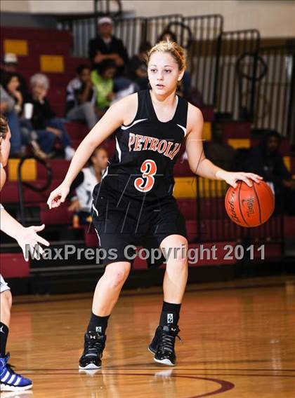 Thumbnail 3 in Petrolia vs. Dodd City (Fantasy of Lights) photogallery.