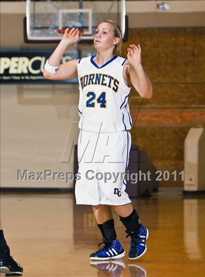 Thumbnail 3 in Petrolia vs. Dodd City (Fantasy of Lights) photogallery.