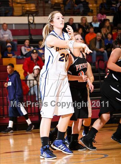 Thumbnail 3 in Petrolia vs. Dodd City (Fantasy of Lights) photogallery.