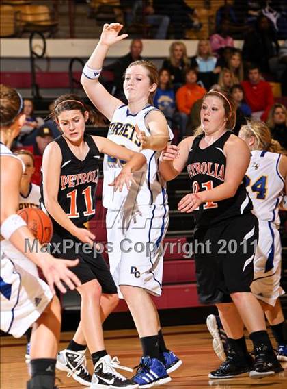 Thumbnail 3 in Petrolia vs. Dodd City (Fantasy of Lights) photogallery.