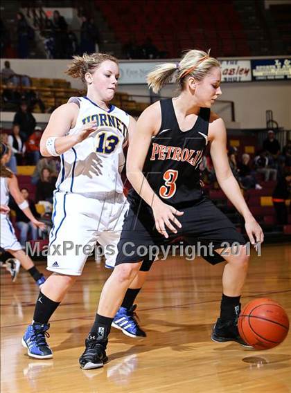 Thumbnail 2 in Petrolia vs. Dodd City (Fantasy of Lights) photogallery.