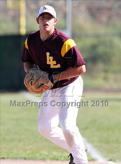 Thumbnail 3 in Las Lomas @ Miramonte photogallery.