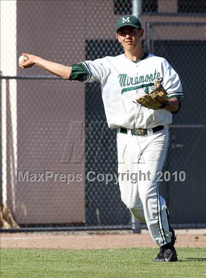 Thumbnail 1 in Las Lomas @ Miramonte photogallery.