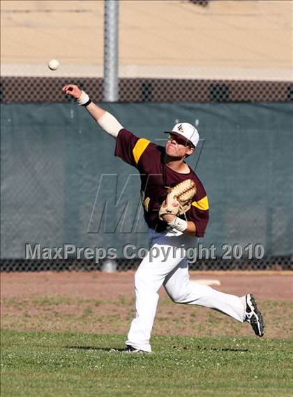 Thumbnail 3 in Las Lomas @ Miramonte photogallery.