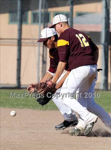 Thumbnail 2 in Las Lomas @ Miramonte photogallery.
