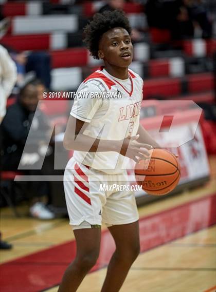 Thumbnail 1 in Chavez vs. McClatchy (Cordova Christmas Classic) photogallery.