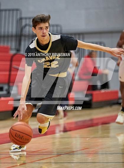 Thumbnail 3 in Chavez vs. McClatchy (Cordova Christmas Classic) photogallery.