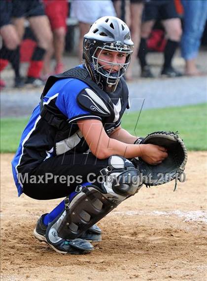 Thumbnail 2 in Elizabethtown vs Warwick (District 3 4A Semifinals) photogallery.
