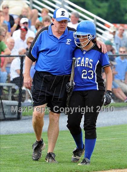 Thumbnail 3 in Elizabethtown vs Warwick (District 3 4A Semifinals) photogallery.