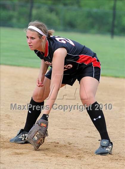 Thumbnail 1 in Elizabethtown vs Warwick (District 3 4A Semifinals) photogallery.