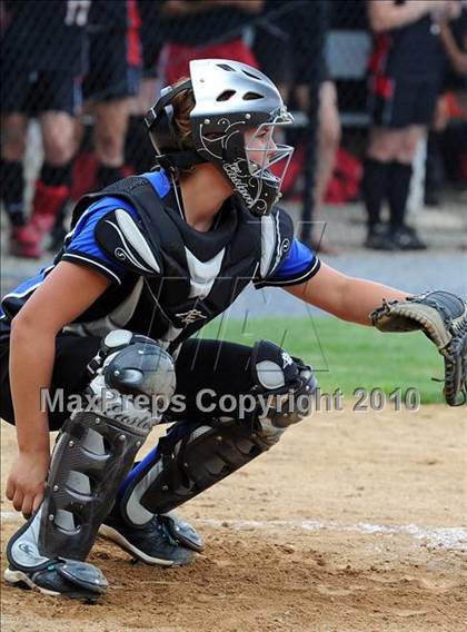 Thumbnail 1 in Elizabethtown vs Warwick (District 3 4A Semifinals) photogallery.
